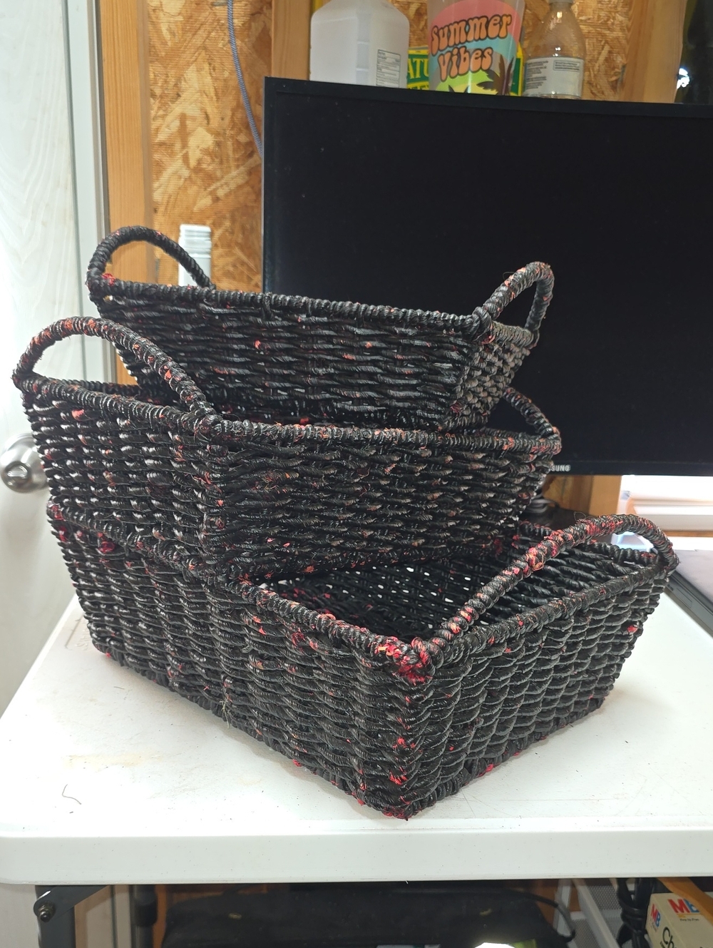 Astor Bohemian Farmhouse Reinforced Baskets
with Red Accents - Set of 3